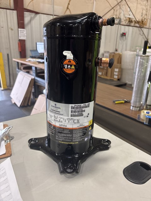 3.5 Ton Single-Stage AC Scroll Compressor 460/60/3 R410A