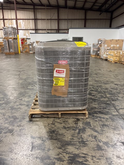 2 Ton Variable Speed Split-System Communicating Air Conditioner 208-230/60/1 R410A 23 SEER