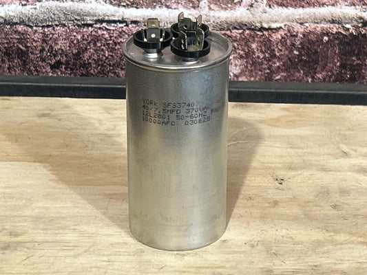 370 Vac, 40+5MFD 50/60 Hz, Round Capacitor