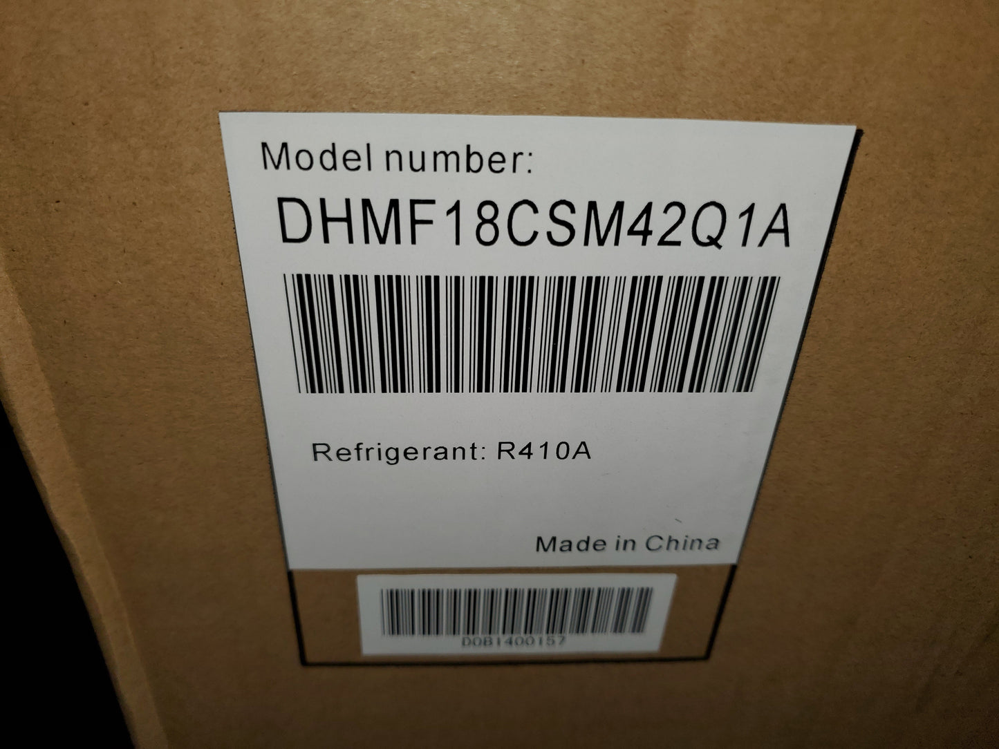 Bomba de calor minisplit de zona única de 18 000 Btu con inversor de W, 16 SEER, 208-230/60/1 R-410A