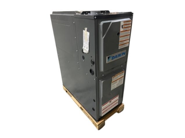 30,000 BTU Up/Horz Gas Furnace 96% with 1.5 Ton Up/Down Coil with 7 Pin Connector and 24V Thermostat