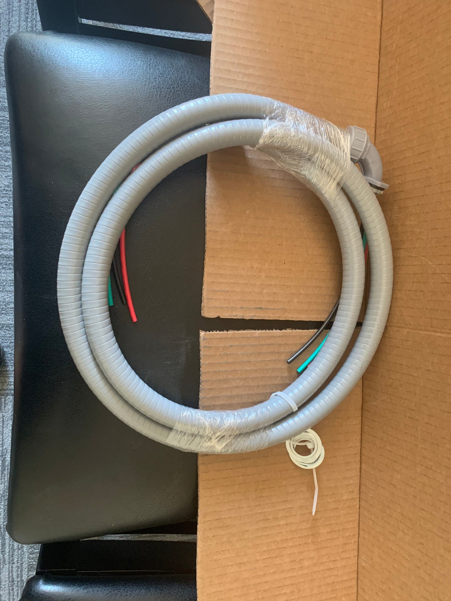 1/2" X 6' Electrical Whip with 60A 240V Non-Fused 3-Wire Disconnect and 32x32x2" Gray Equipment Pad