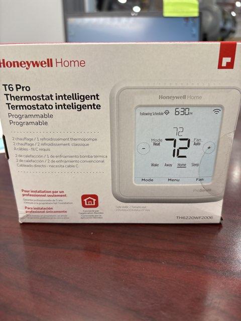 100,000 BTU 1-Stg Up/Horz ECM Gas Furnace 80%, 4 Ton Upflow Cased A Coil, R410A and 24V Thermostat