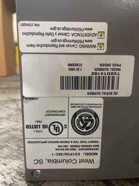 80,000 BTU Low NOx 1-Stg Up/Horz ECM Multi Spd Gas Furnace 96% and 3 Ton AC/HP Downflow Cased A Coil
