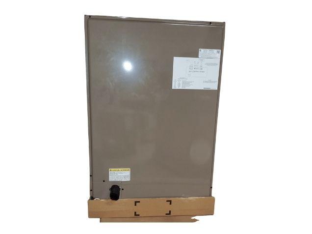 80,000 BTU Low Nox Up/Horz Gas Furnace 80%, 4 Ton Comm Comp AC 17 SEER2 with 4 Ton Multi Cased Coil