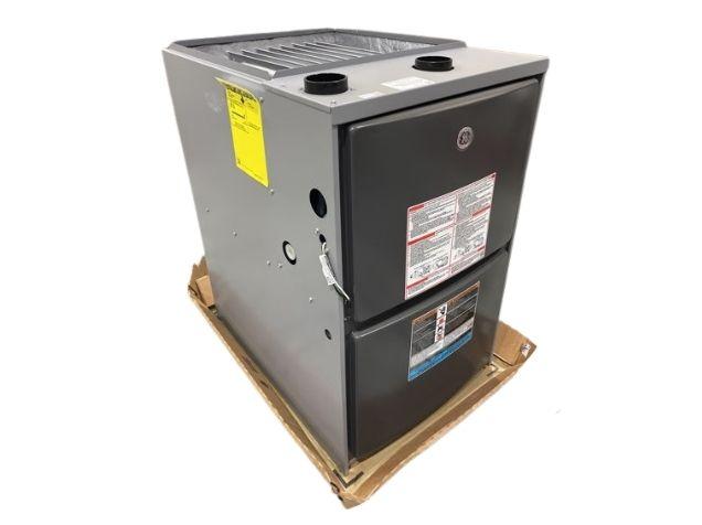88,000 BTU Modulating Up/Horz ECM Var Spd Gas Furnace 97% with 3.5 Ton 1-Stage SS AC R410A 17 SEER