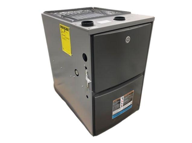 88,000 BTU Two-Stage Up/Horz ECM Var Spd Gas Furnace 96% with 3.5 Ton 1-Stage SS AC R410A 17 SEER