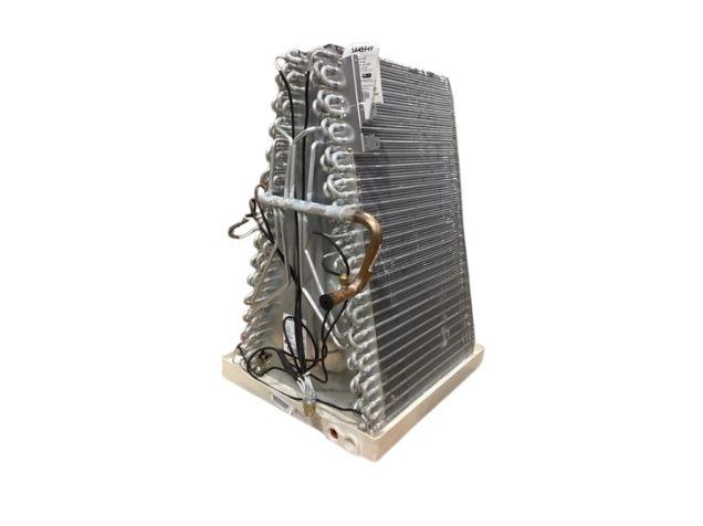 110,000 BTU Up/Horz ECM Gas Furnace 80%, 5 Ton Inverter SS HP 18 SEER with  5 Ton Up Uncased A Coil