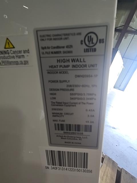 18,000 BTU Dual-Zone Outdoor/Indoor Inverter Heat Pump Mini Split Set, 19 SEER 208-230/60/1 R-410A
