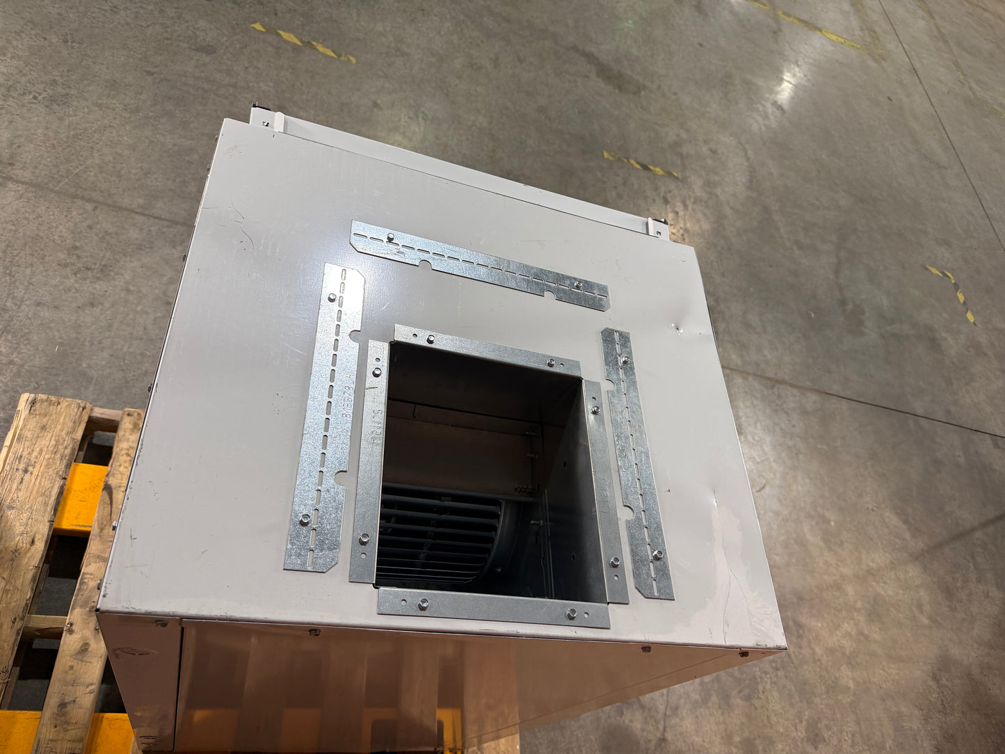 2 Ton Single-Stage ECM Vertical Geothermal Heat Pump 208-230/60/1 R410A 26.4 EER