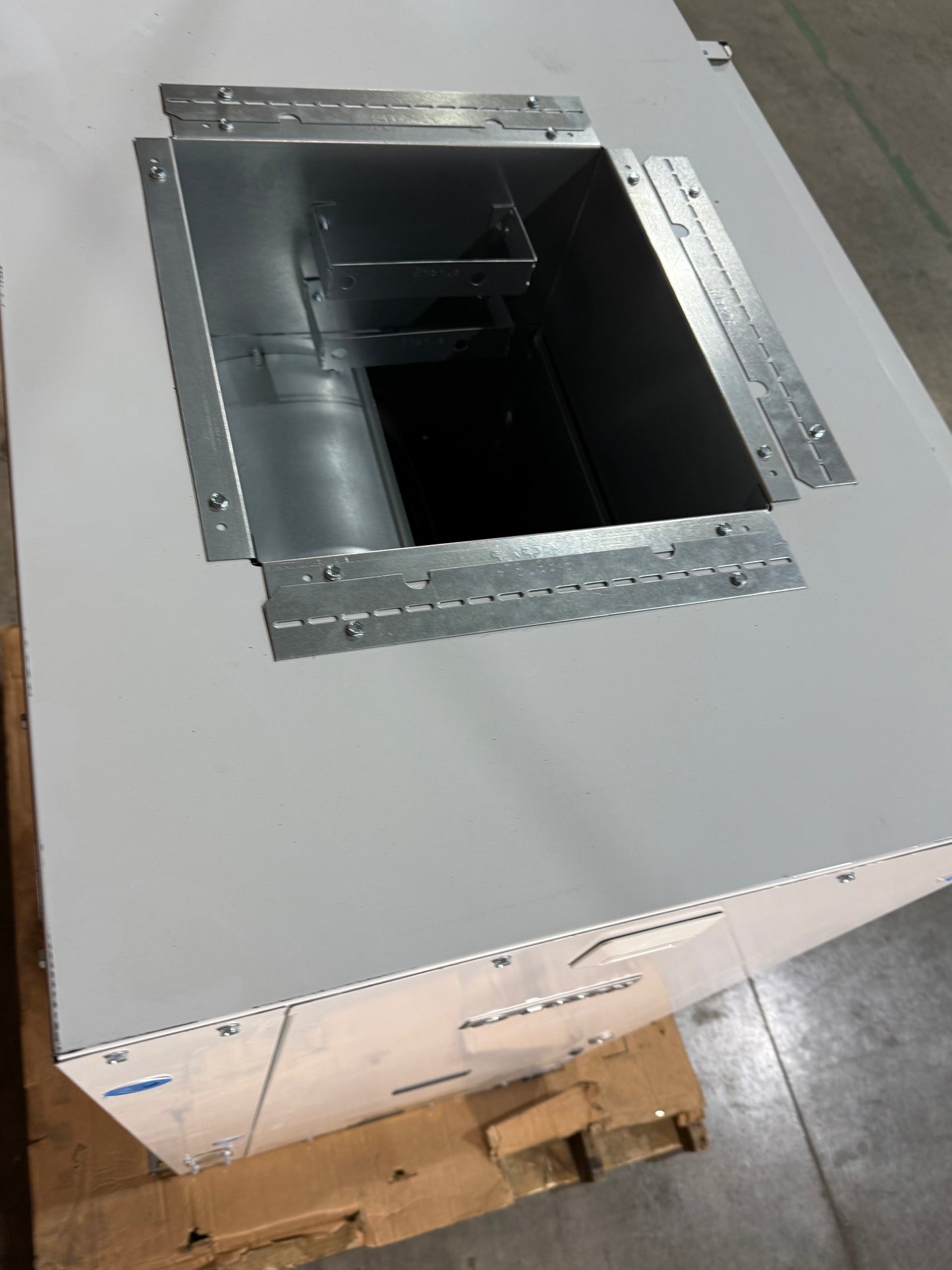 4 Ton Two-Stage ECM Vertical Geothermal Heat Pump 208-230/60/1 R410A 25.2 EER