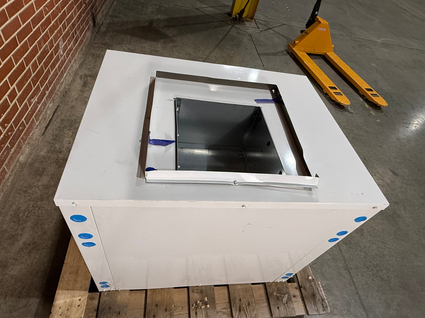 5 Ton ECM Vertical Geothermal Heat Pump Air Handler 208-230/60/1 R410A 20.5 EER