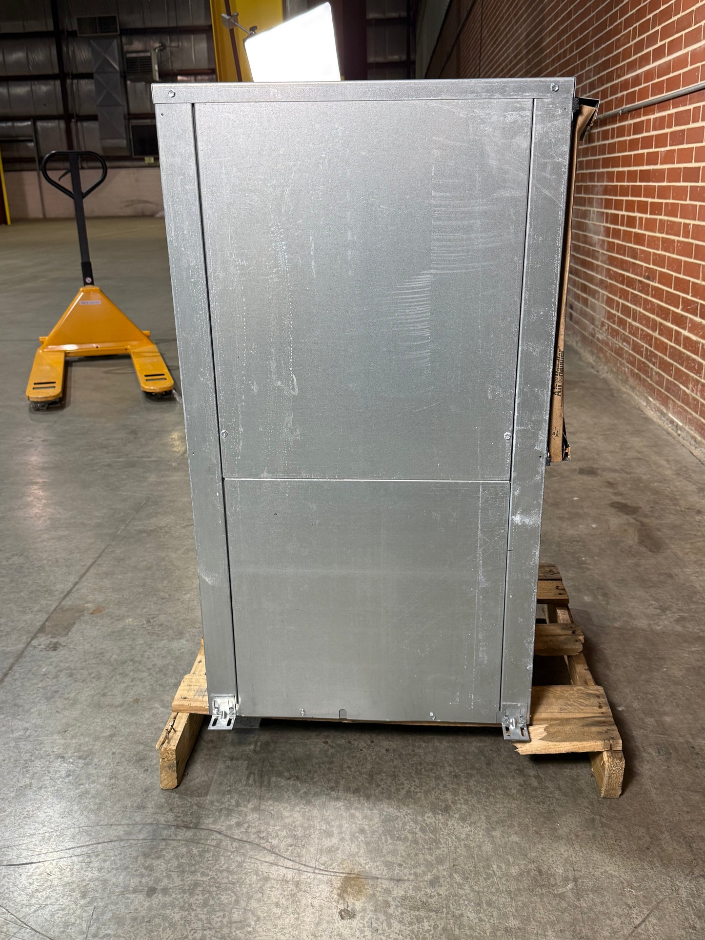 2.5 Ton Single-Stage PSC Vertical Geothermal Heat Pump 208-230/60/1 R410A 17 EER