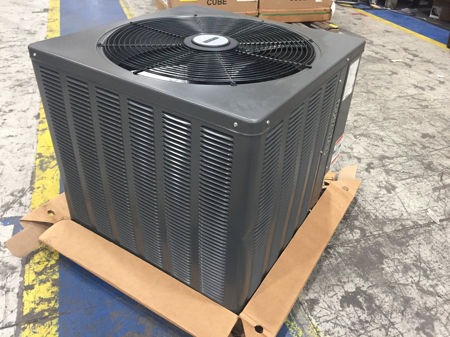 1.5 TON SPLIT SYSTEM HEAT PUMP; 208/230/60/1, R-410A, 14 SEER