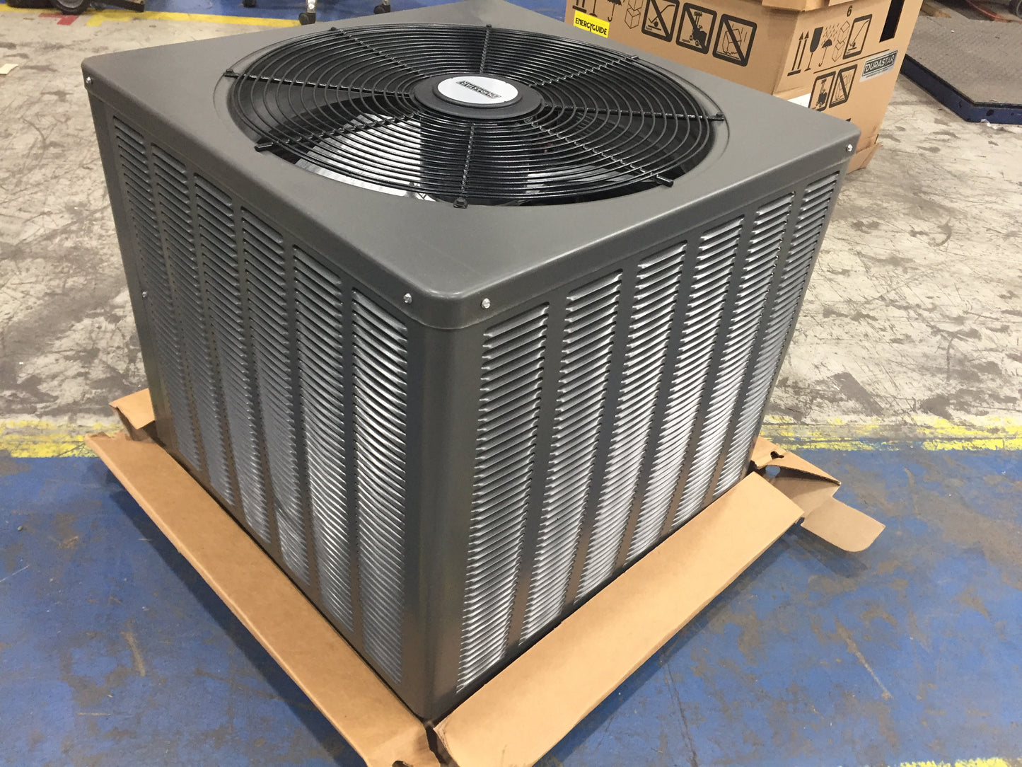 1.5 TON SPLIT SYSTEM HEAT PUMP; 208/230/60/1, R-410A, 14 SEER